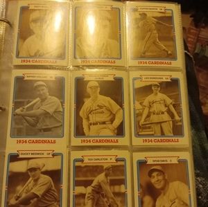 Baseball card collectibles